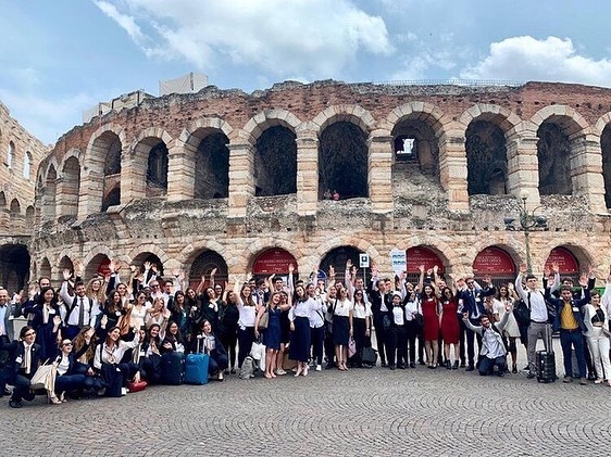 61990084_2828693523839375_2511278291483099136_n